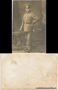 Foto Mann posiert in Uniform 1916 - Picture 1 of 3