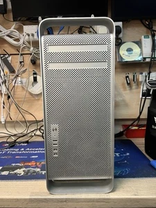 Mac Pro A1289 2,8Ghz. 12Gb ohne Festplatte. Gerät nur wie gesehen - Bild 1 von 10