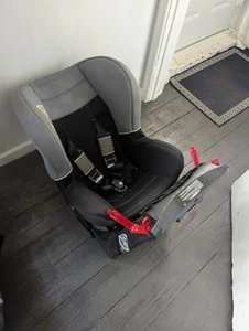 Baby Car Seat - Picture 1 of 1