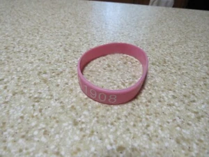 Alpha Kappa Alpha Pink Silikon Armband - Bild 1 von 7