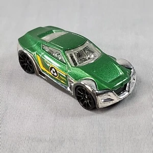 2021 HOT WHEELS SYMBOLIC RECYCLE GREEN DIECAST 2 3/4" CAR W/ CHROME YELLOW WHITE - Picture 1 of 8