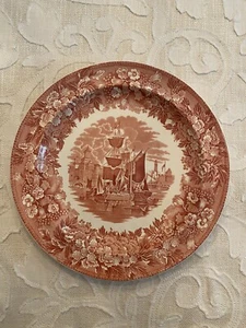 Coral Color WEDGWOOD china FERRARA pattern Dinner Plate 10" Etruria, England - Picture 1 of 5