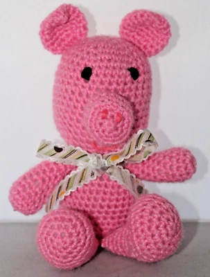 Hand Crocheted  Pig Soft Toy -  Made in Australia — 第 1/3 张图片