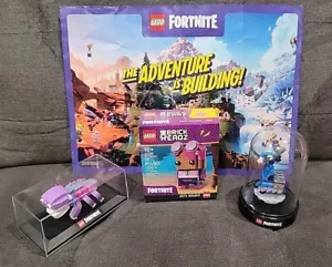 LEGO Fortnite Brickheadz / Loot Llama + Klombo both with custom display case. - Picture 1 of 1