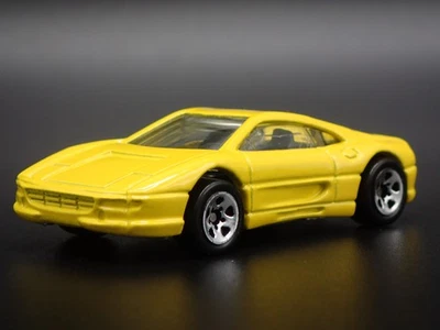 1994-1999 Ferrari 355 Amarillo 1:64 Escala Colección Maqueta Modelo Fundido De - Imagen 1 de 4