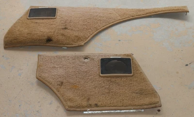 Par de painéis traseiros de carga 86-91 Jeep Grand Wagoneer - Imagem 1 de 4