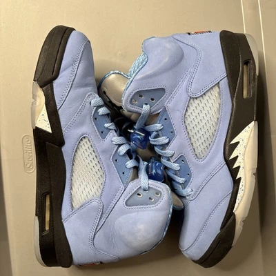 Size 10 - Jordan 5 Retro SE Mid UNC DV1310-401 - Image 1 of 4