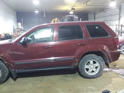 Radiador compatible con 05-10 Grand Cherokee 2048989 Foto 1 de 4