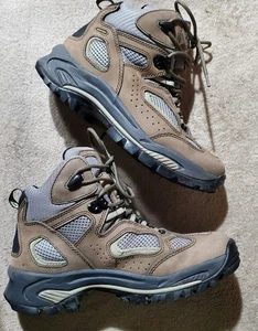 Vasque Unisex Hiking Boots Suede Leather, Brown, Vibram Sole, Size 8 - Picture 1 of 5