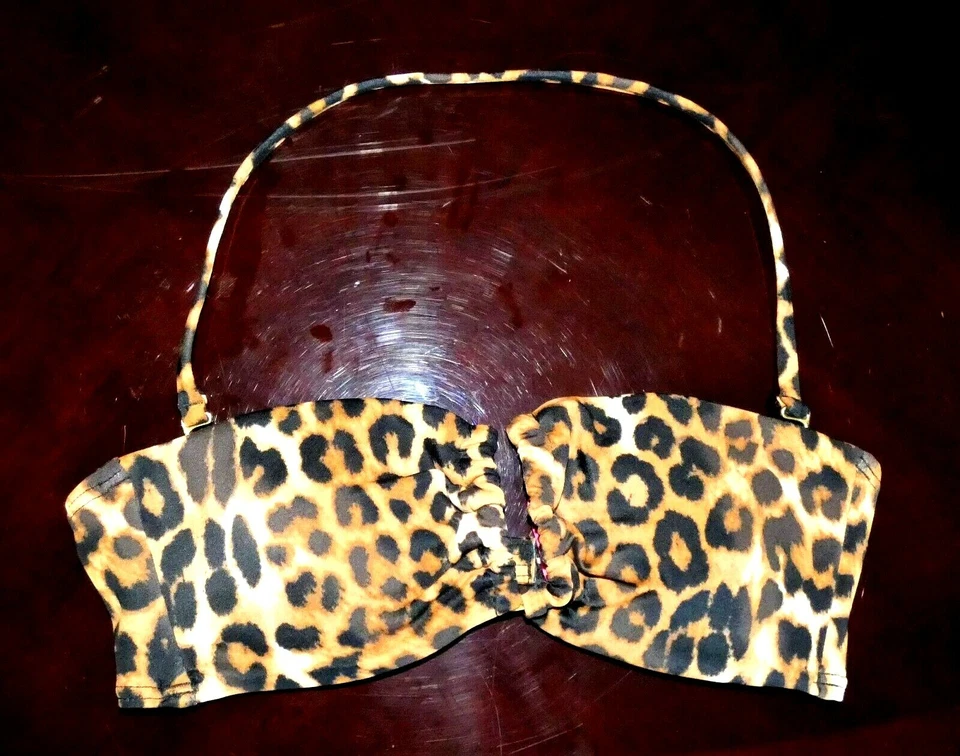 Top de baño Express - Estampado de tigre - Talla S - Nunca usado - Muy atractivo Foto 1 de 4