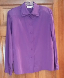 Regina Porter Women's Size 8 Polyester Purple Long Sleeve Button Down Blouse - Picture 1 of 4