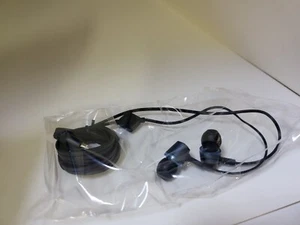 NEW Metallic Blue Stereo In Ear Earbuds Earphones for Gameboy Original #N18 - Picture 1 of 8