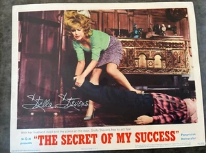 Tarjeta de vestíbulo autografiada de STELLA STEVENS firma sin certificar - Imagen 1 de 2