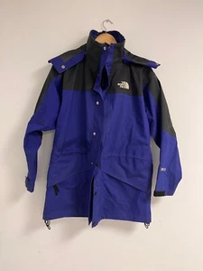 The North Face Gore-Tex Jacket Hooded Pockets Lightweight - UK Size Medium - Picture 1 of 7