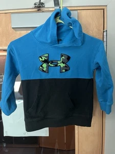UNDER ARMOUR HOODED PULLOVER SWEATSHIRT - BLUE/BLACK/GREEN - BOYS SIZE 6 - Picture 1 of 2