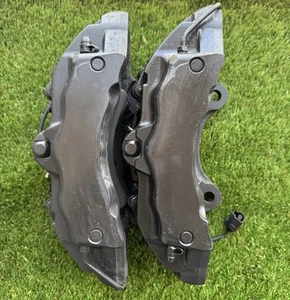 2004-2010 Porsche Cayenne VW Touareg Q7 Brembo Front Brake Caliper Pair 17ZR OEM - Picture 1 of 4
