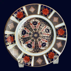 1 ROYAL CROWN DERBY OLD IMARI 6.25” BREAD BUTTER PLATE BONE CHINA 1128 - Picture 1 of 2