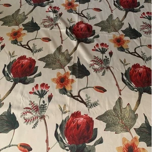 Cream Tablecloth Large Floral Print Red Green Orange 82 x 52 Rectangle Polyester - Picture 1 of 6