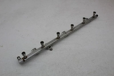 99-01 FERRARI 456 M LADO IZQUIERDO GAS COMBUSTIBLE RIEL Foto 1 de 4