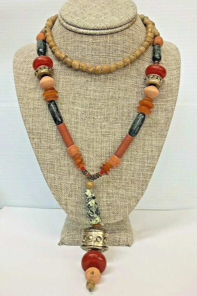  Collar 23" Caído, Cuentas Jade, Ágata, Madera, Tono Plata, Color Ámbar   Foto 1 de 4