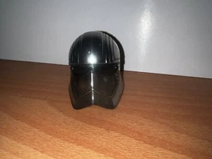 Hot toys MMS328 1/6 Captain Phasma TFA Action Figure armor helmet head sculpt - Picture 1 of 4