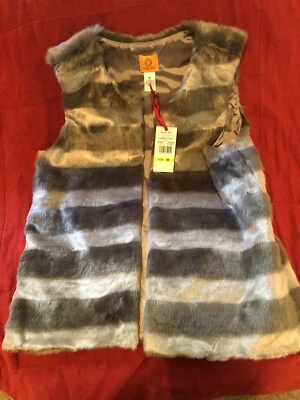 Womens Furry Vest By Ruby Rd - Image 1 of 4