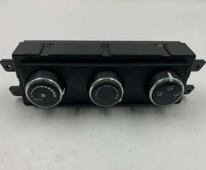2009-2011 Volkswagen Routan AC Heater Climate Control OEM B25004 - Picture 1 of 7