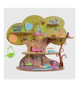 KidKraft Lil Green World Mercado de Madera Casa del Árbol Juego con 26 Accesorios - Imagen 1 de 7