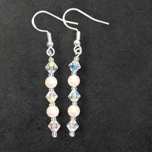 Orecchini pendenti in argento sterling 925 con perle finte e perle di cristallo AB - Foto 1 di 3