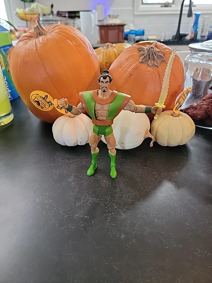 Figura de acción DC Universe Classics Wave 18 Apache Chief BAF Samurai 2011 Mattel Foto 1 de 2