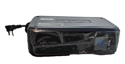 Tripp-Lite OMNI900LCD 8 Outlet UPS Battery Back up, 900VA, 475W, 120V, USB - Image 1 of 4