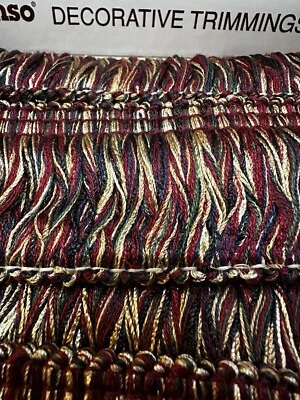 Consola Decorativa 2” Lazo Flecos 24 Yardas Rojo, Dorado, Verde, Multicolor. Foto 1 de 4