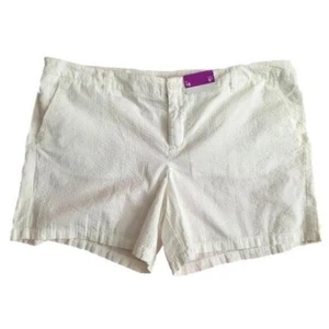 Merona Womens Size 18 White Seersucker Shorts - Picture 1 of 3