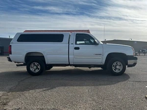 2006 Chevrolet Silverado 2500 - Picture 1 of 19