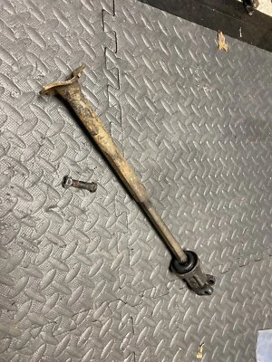 Eje de dirección intermedio GM Small Block A-Body 1967 Buick Skylark Foto 1 de 4