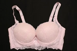 Baby Pink with full lace underwire push-up Bra- Jewel detail- Size 70B France - Picture 1 of 4
