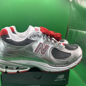 NEW BALANCE 2002R "TINSEL" Hombre Talla 10.5 Totalmente Nuevo ¡Gran Zapato de Navidad!! - Imagen 1 de 19