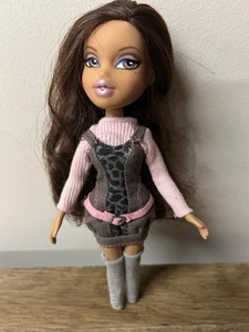 Bratz Yasmin Tenth Anniversary 12” 2010 - Picture 1 of 5