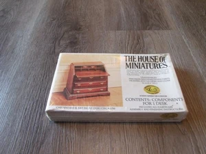 HOUSE OF MINIATURES XACTO CHIPPENDALE SLANT DESK DOLLHOUSE  FURNITURE SEALED - Picture 1 of 1