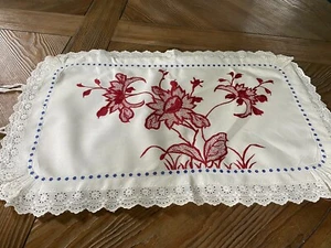 Vintage Red Work Cotton & Eyelet Lace Pillow Case - Picture 1 of 7