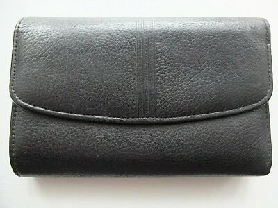 BUXTON BLACK FULL GRAIN COWHIDE LEATHER PURSE./ WALLET - Image 1 of 4