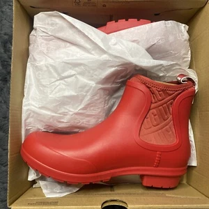 UGG Damen Chevonne Stiefel Ribbon Red 1110650-RBRD f - Bild 1 von 7
