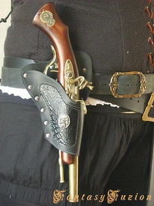 Pirate Skull Renaissance LARP Flintlock Gun Single Leather Belt Holster - Picture 1 of 1