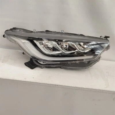 TOYOTA YARIS 4 IV LED SCHEINWERFER VORNE RECHTS ORIGINAL - Bild 1 von 4