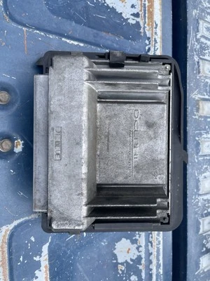 GMC Yukon Chevy Tahoe 2001 2002 ECM 5,3 L 12200411 Foto 1 de 4