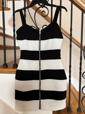 Maxi vestido para mujer Love21 negro/blanco, talla M, sin mangas, cremallera frontal, forrado Foto 1 de 3