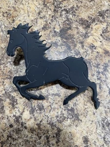 Ferrari 348 Testarossa - Motivo Caballo Plano Negro 61766400 COLA FALTANTE DAÑADA - Imagen 1 de 4