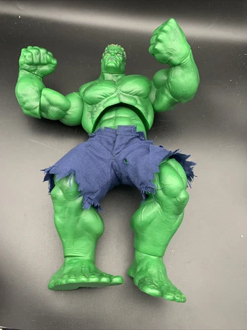 2003 Toybiz The Hulk Movie Action Figure Hulk 13" Tall - Cloth Shorts(with tear) Cover