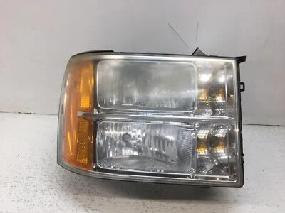 Faro pasajero derecho GMC SIERRA 1500 11 Foto 1 de 3