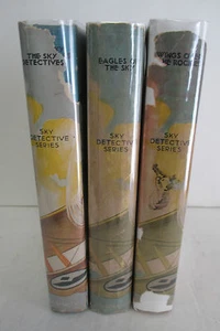 Lot of 3 SKY DETECTIVE SERIES by Ambrose Newcomb; #s 1, 2, 3 in DJs - Picture 1 of 3